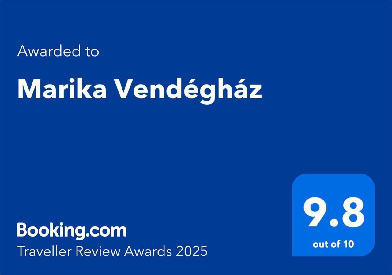 Marika Vendeghaz Villa Szigetmonostor Exteriör bild